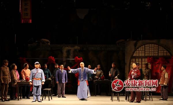 ���⾩�����M�׺�